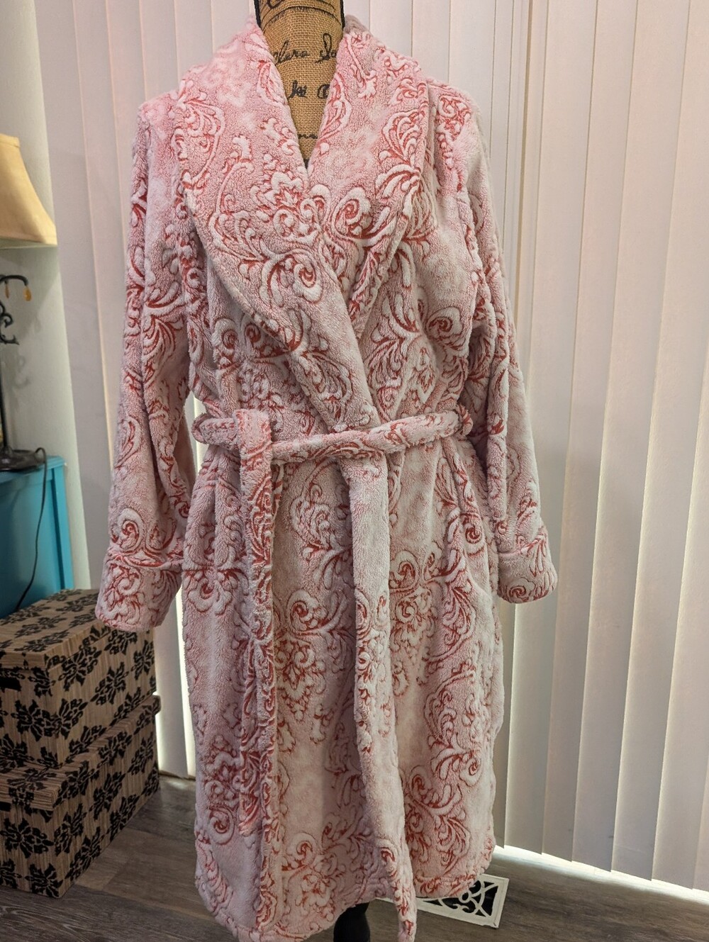 Berkshire Pink Floral Fluffy Robe